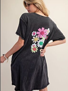E5 ALL Flowers DRESS-Black